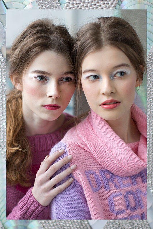 Portrait of two models in Karolina Scipniak clothes
